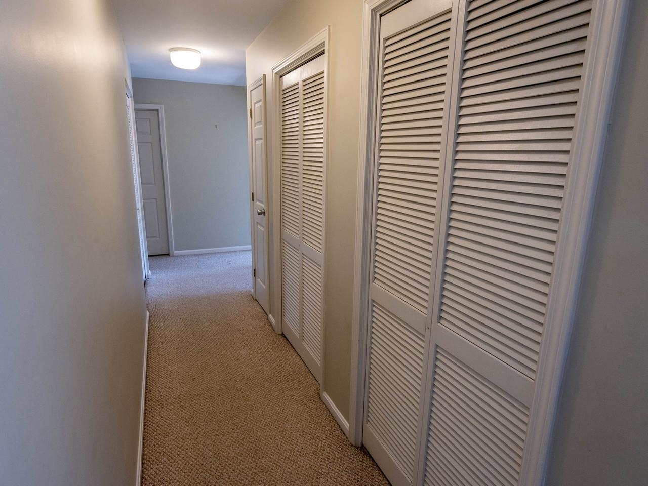 2 North Franklin Street, Unit 4
