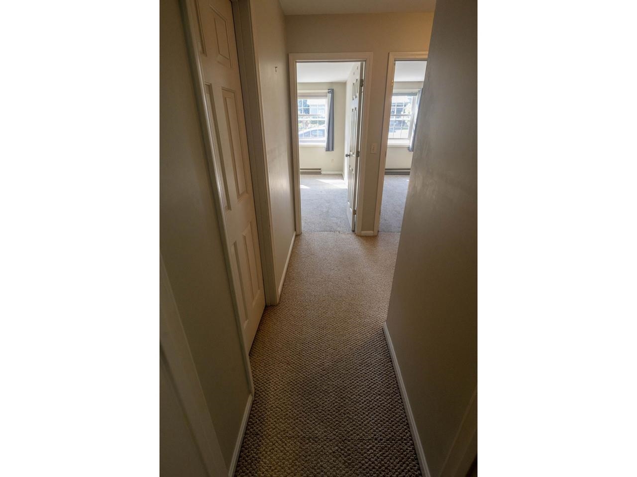 2 North Franklin Street, Unit 4