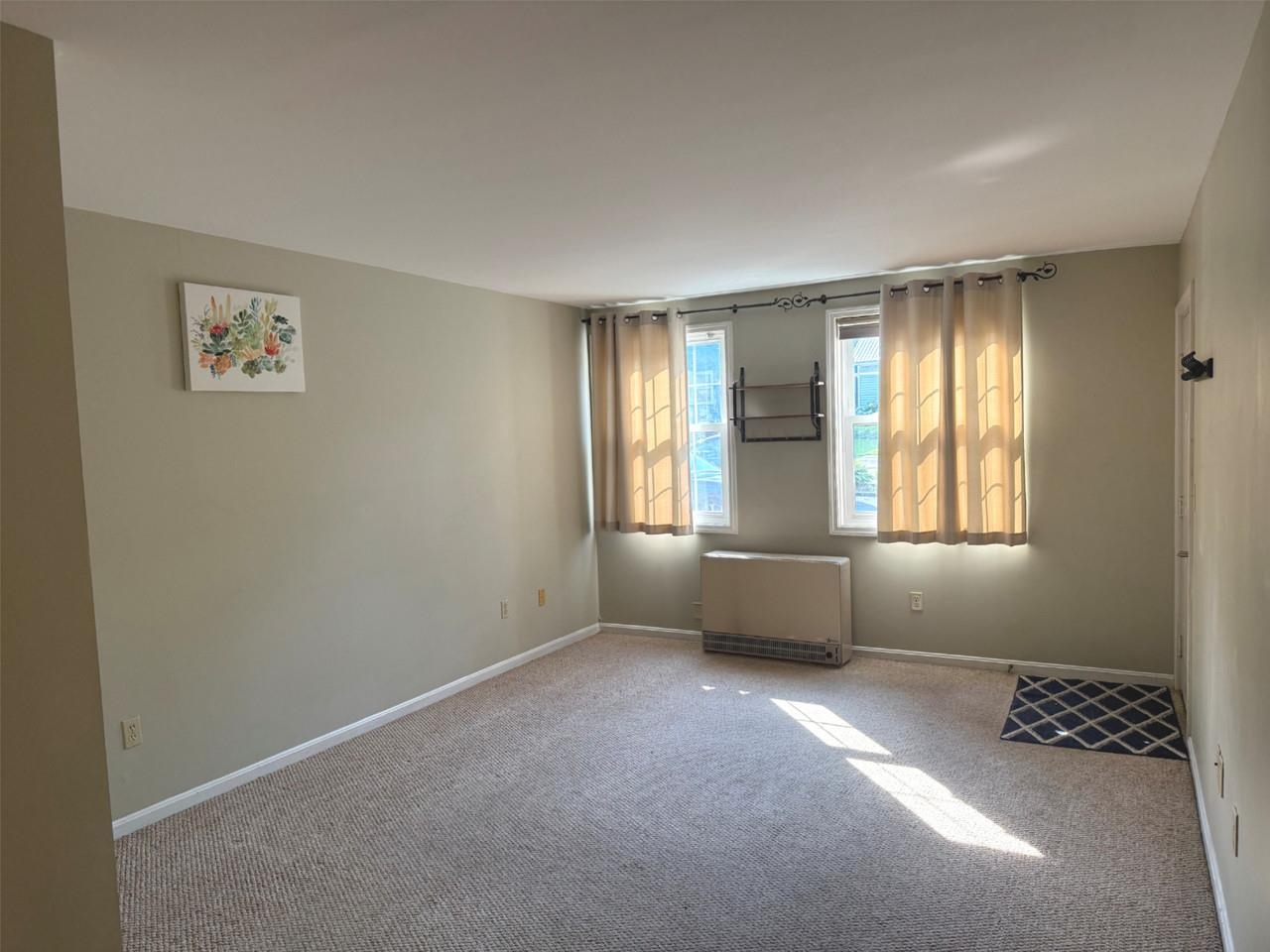 2 North Franklin Street, Unit 4