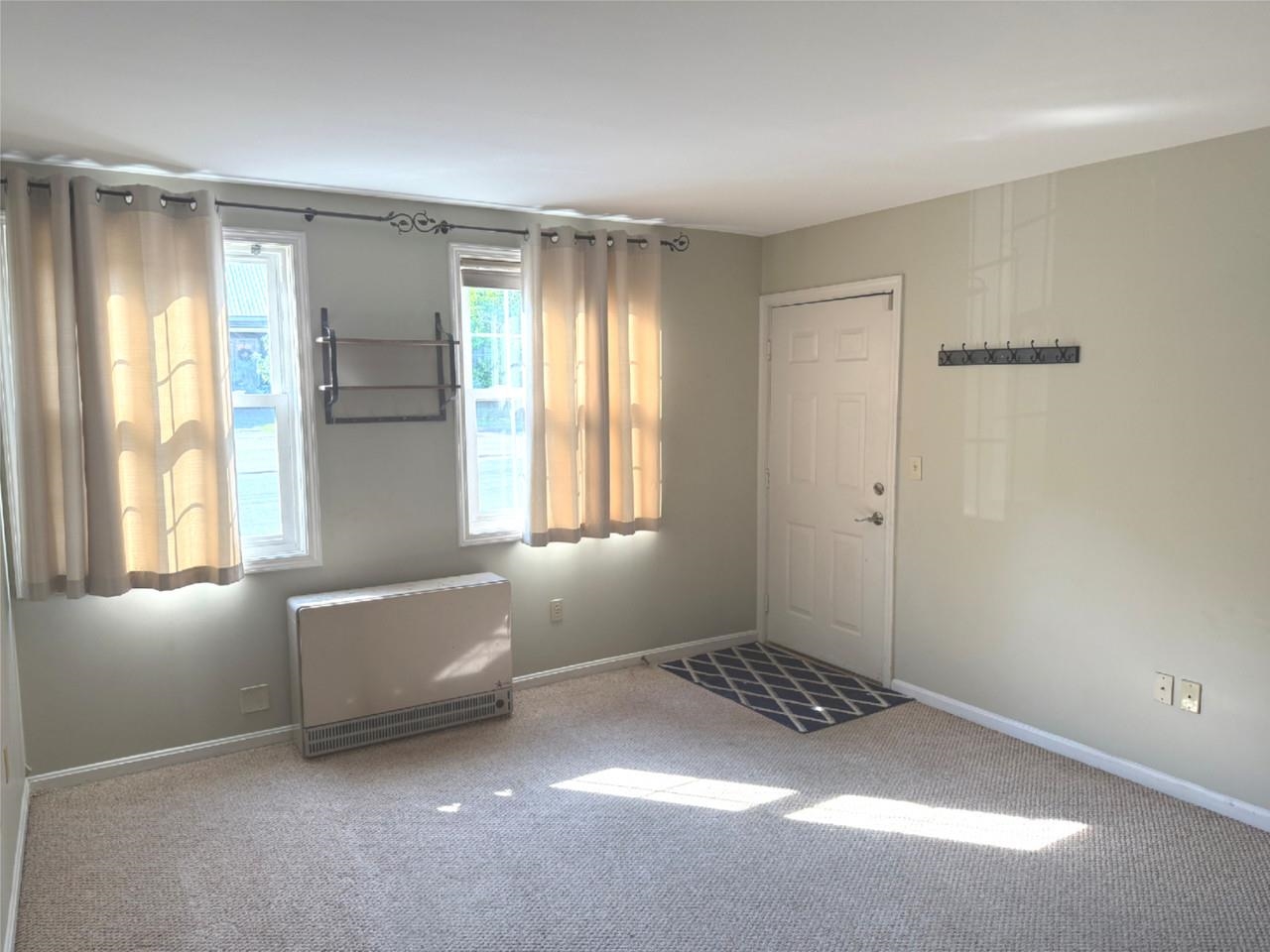 2 North Franklin Street, Unit 4