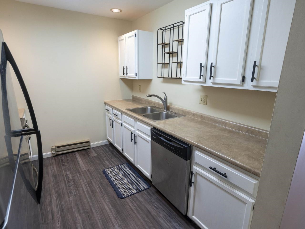 2 North Franklin Street, Unit 4