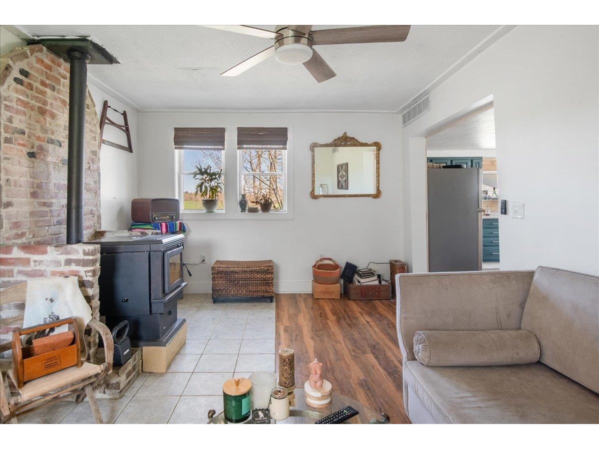 2 Parker Road