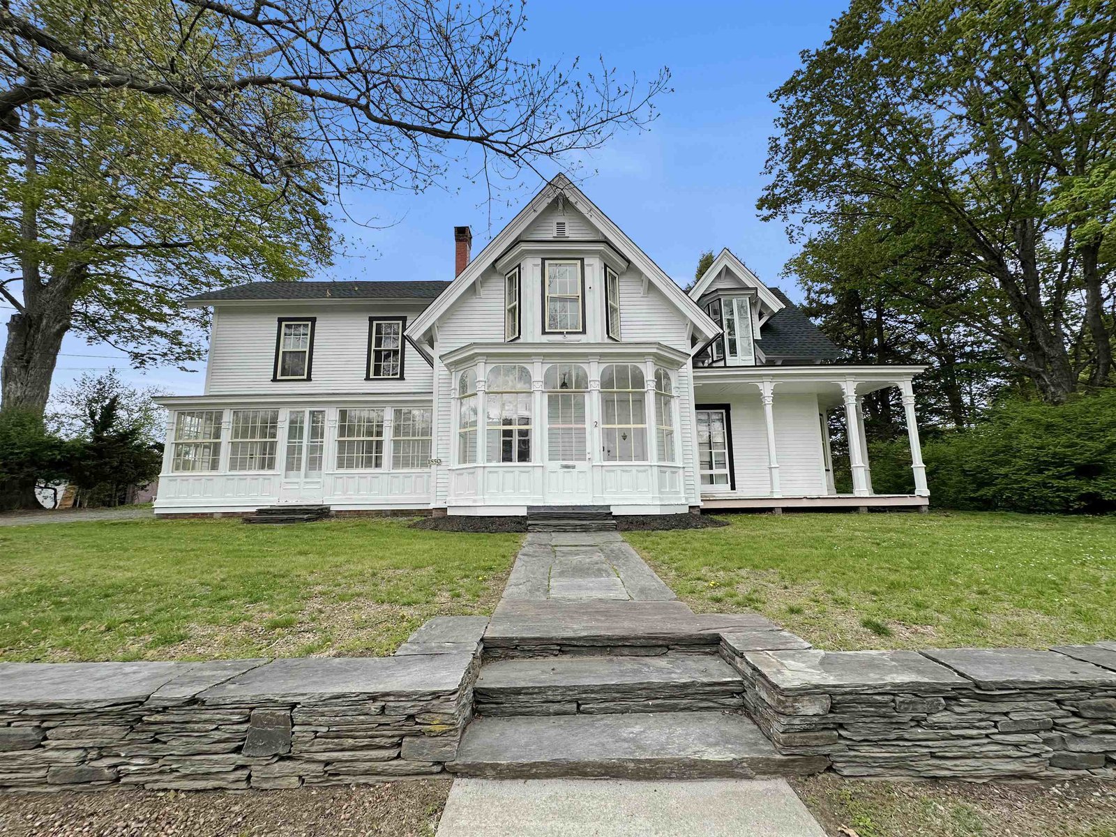 2 Pine Street