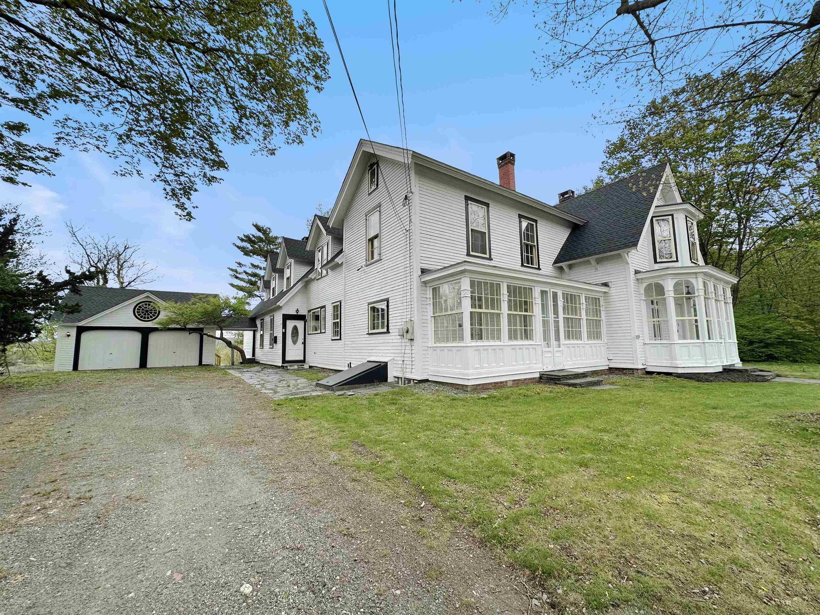 2 Pine Street