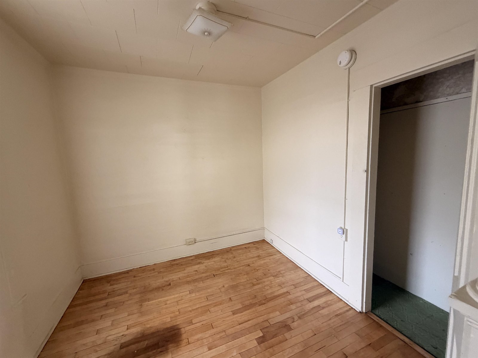 2 Plain Street
