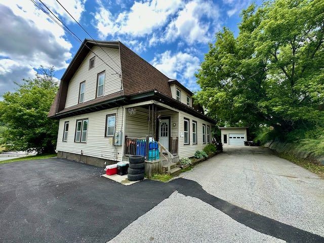 2 Richardson Road