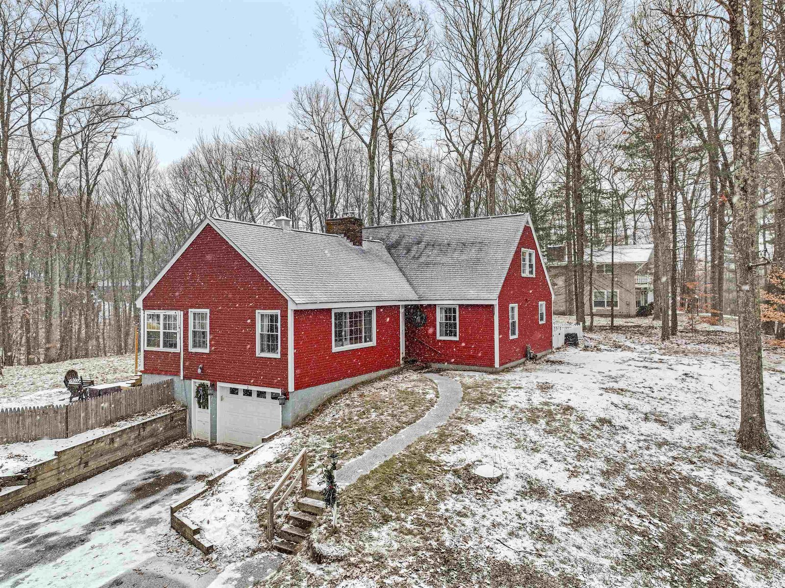 2 Ridge Road