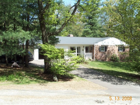 2 Skyline Dr