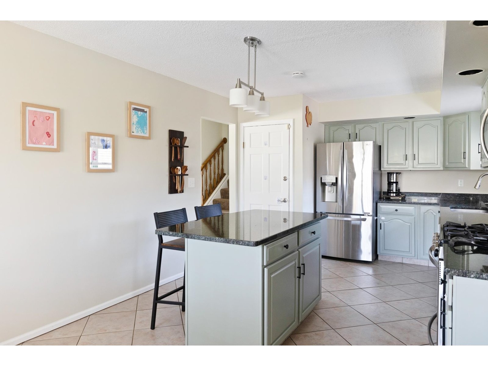 2 Woodland Place