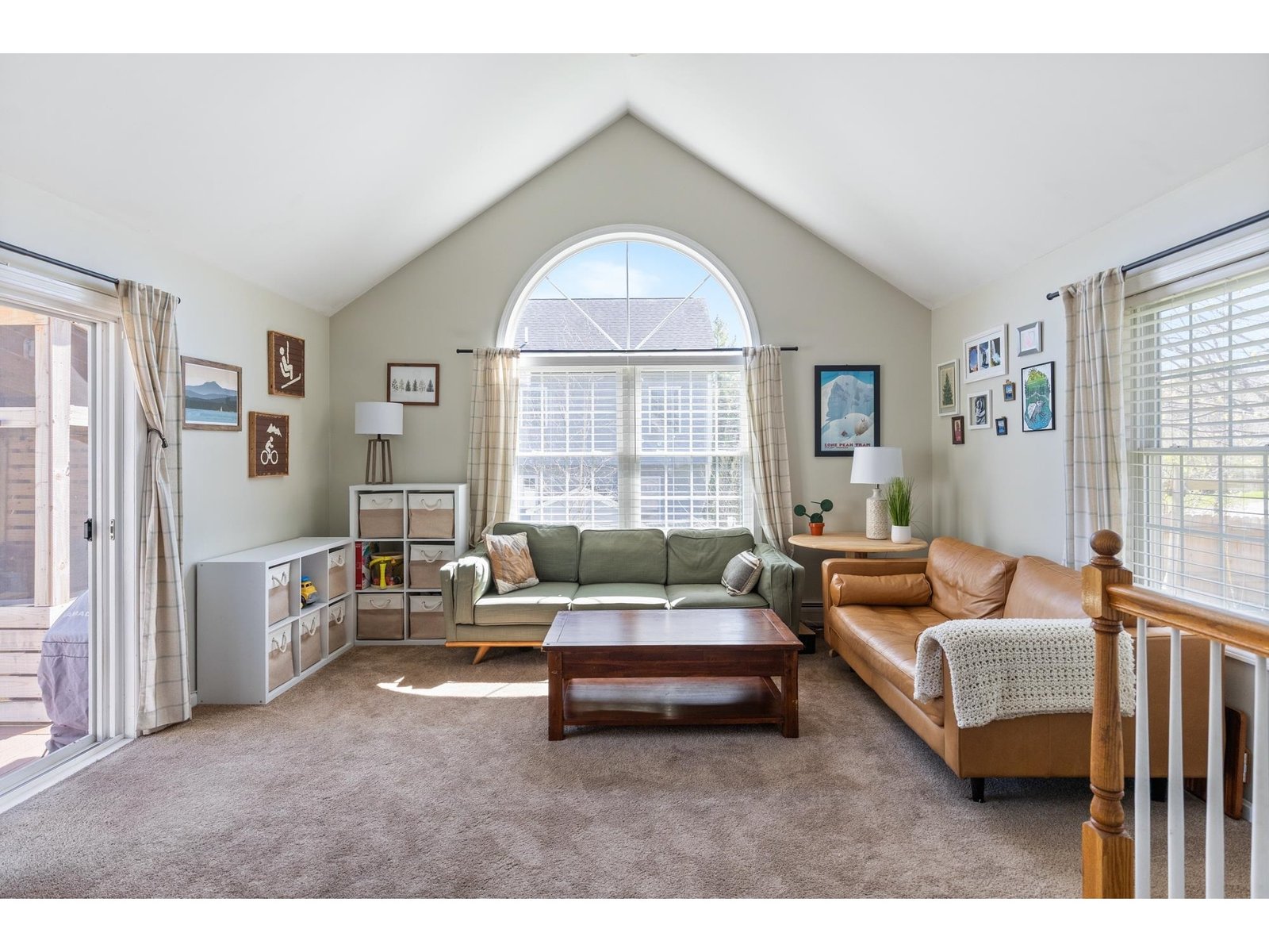 2 Woodland Place