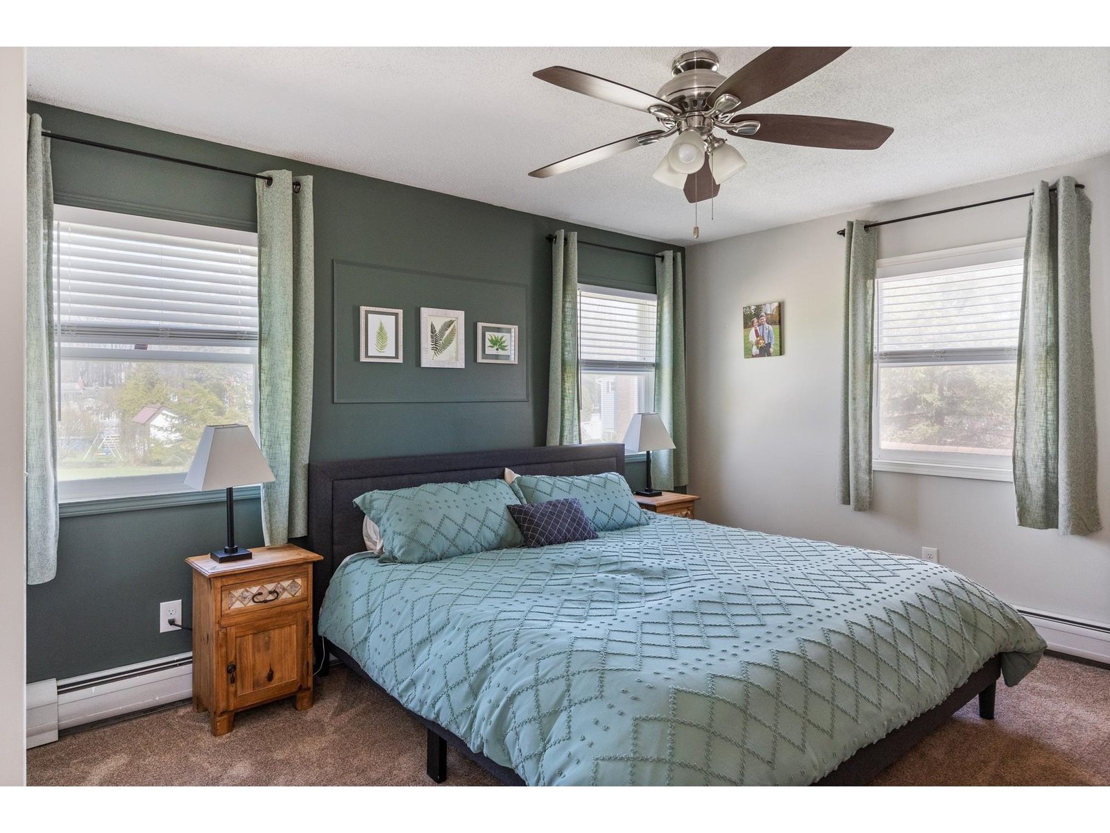 2 Woodland Place