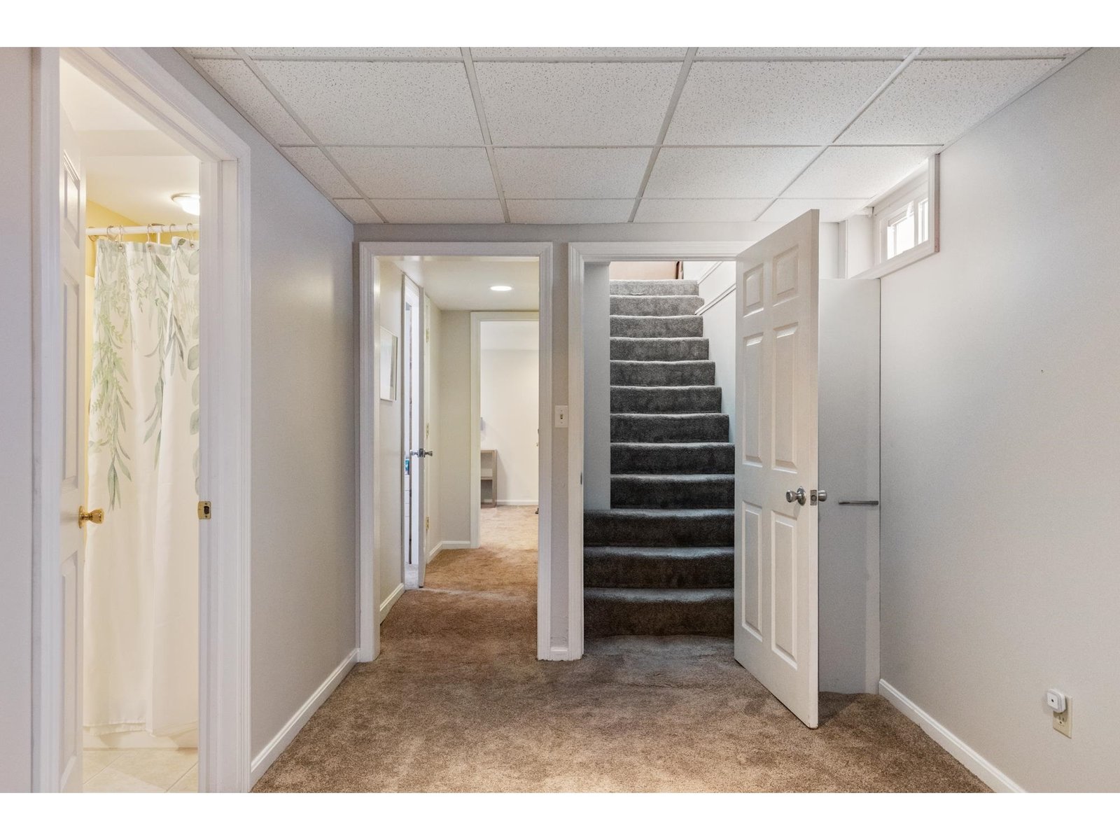 2 Woodland Place
