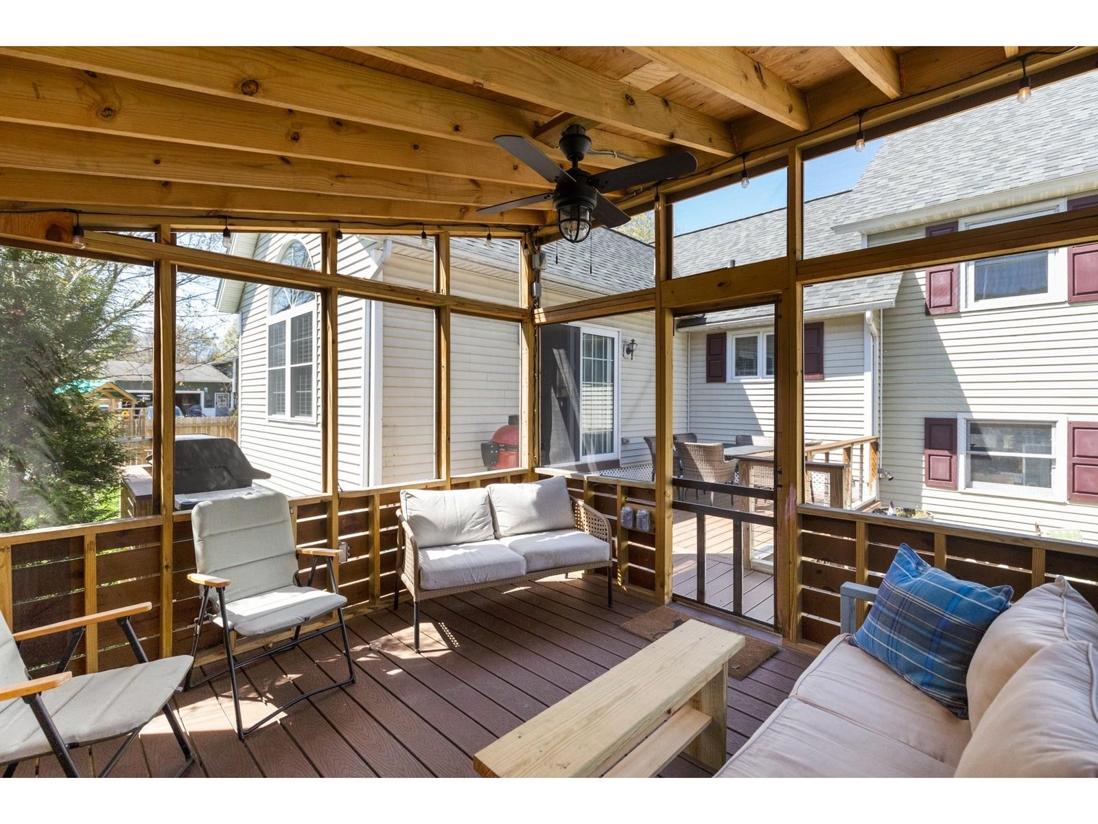 2 Woodland Place