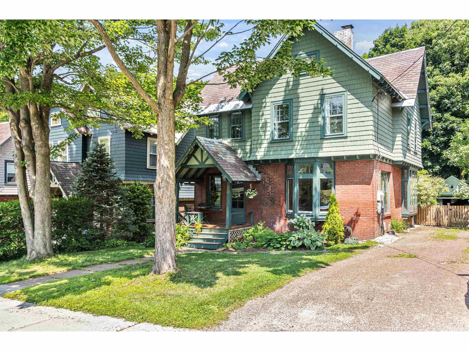 20 Adsit Court