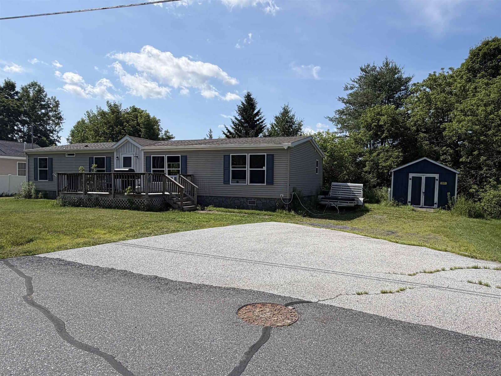 4 BR & 2 BA