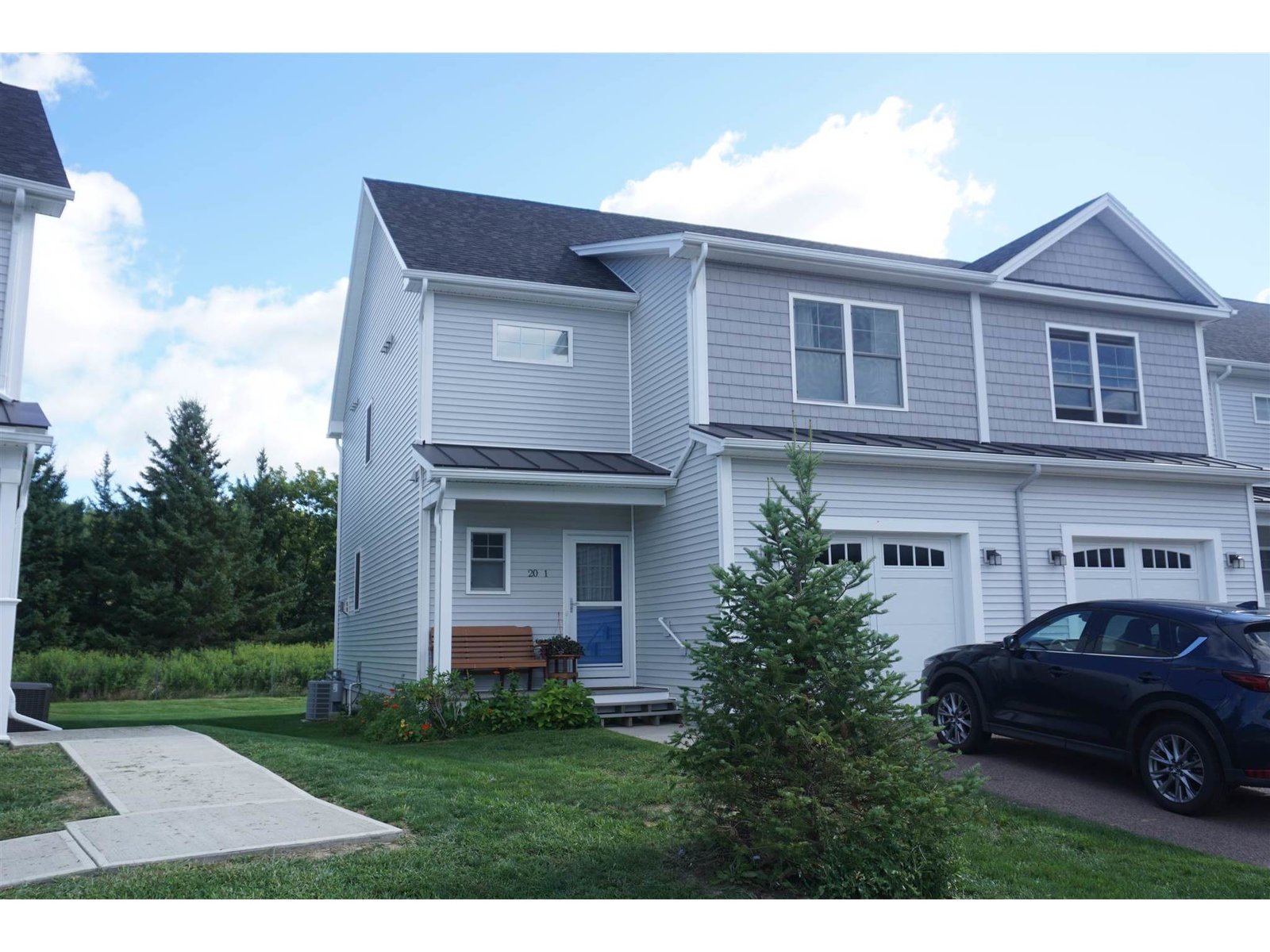 20 Freeman Woods Road, Unit 1