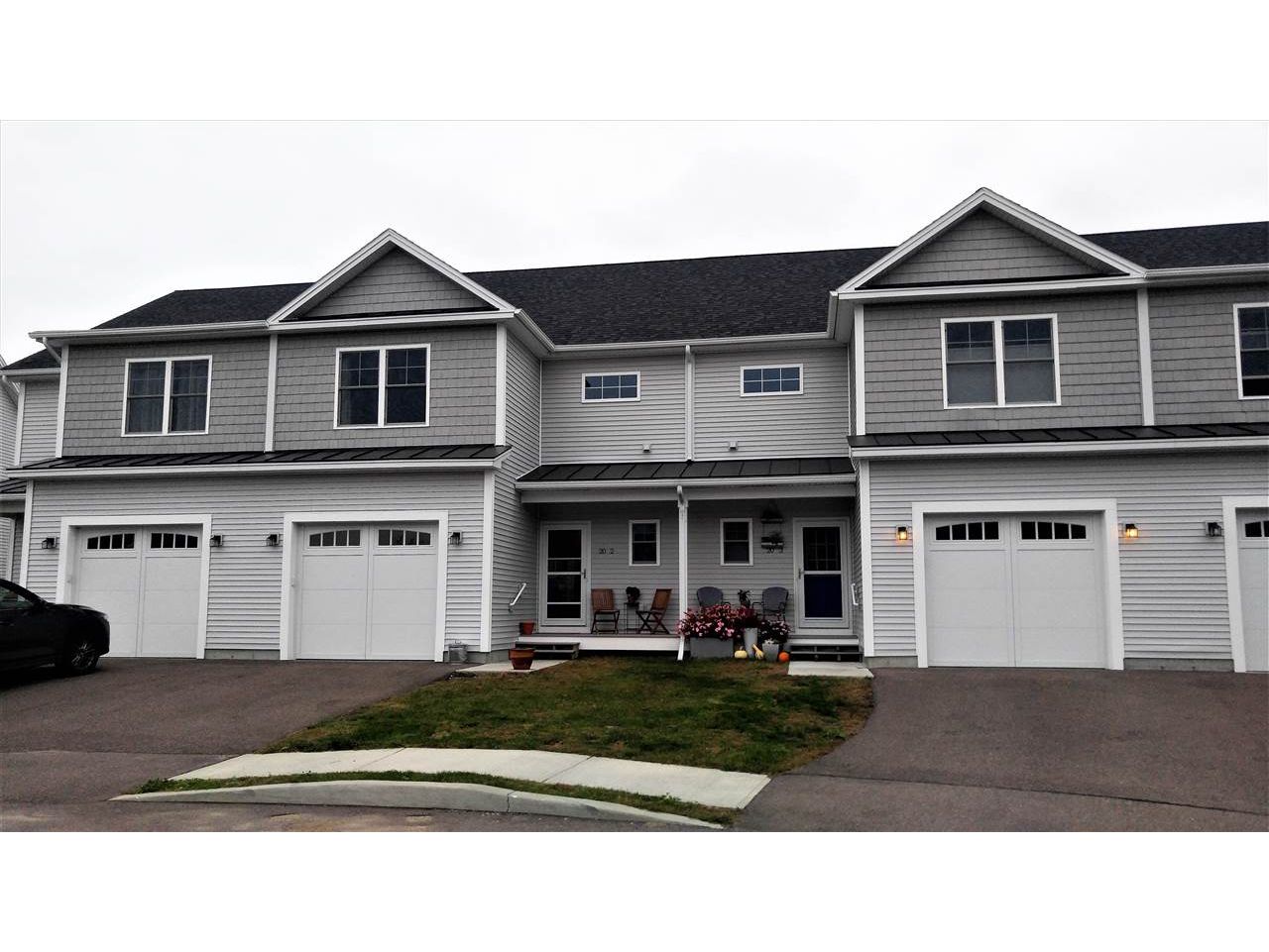 20 Freeman Woods, Unit 2