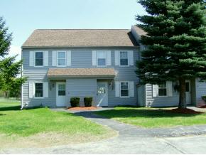 20 Gilbert Sq, Unit 20