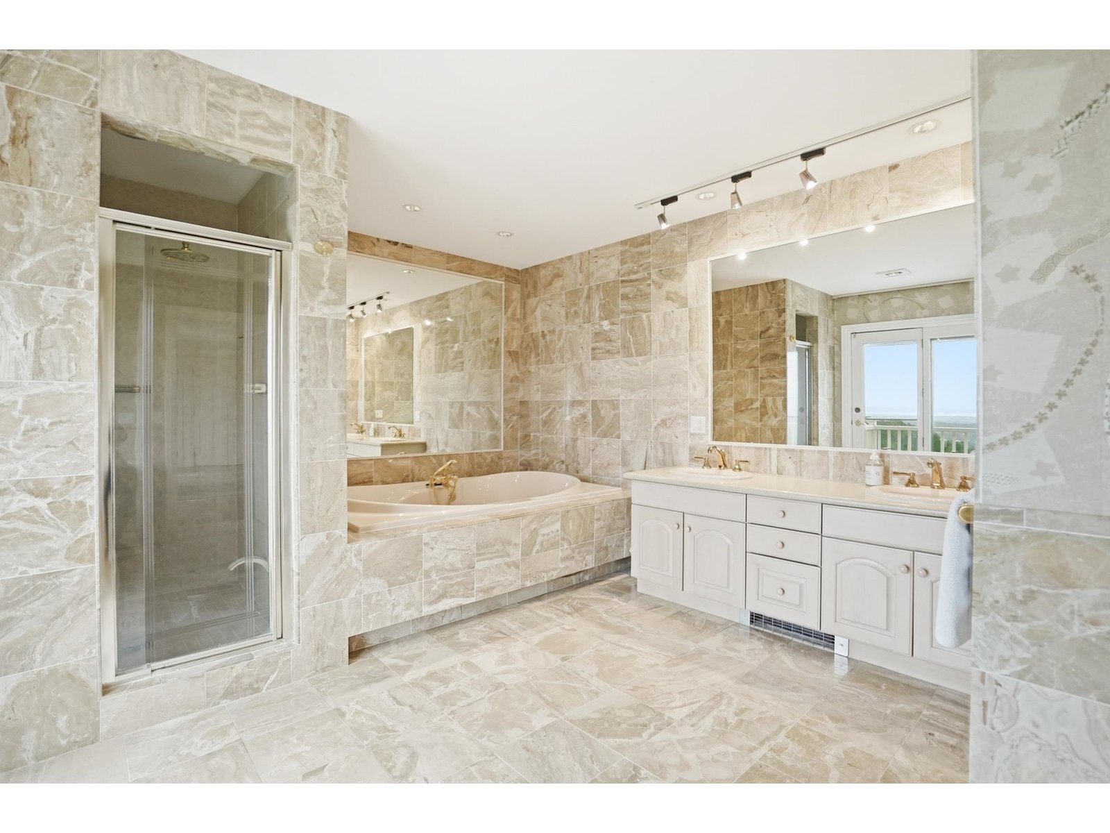 20 Hillside Terrace