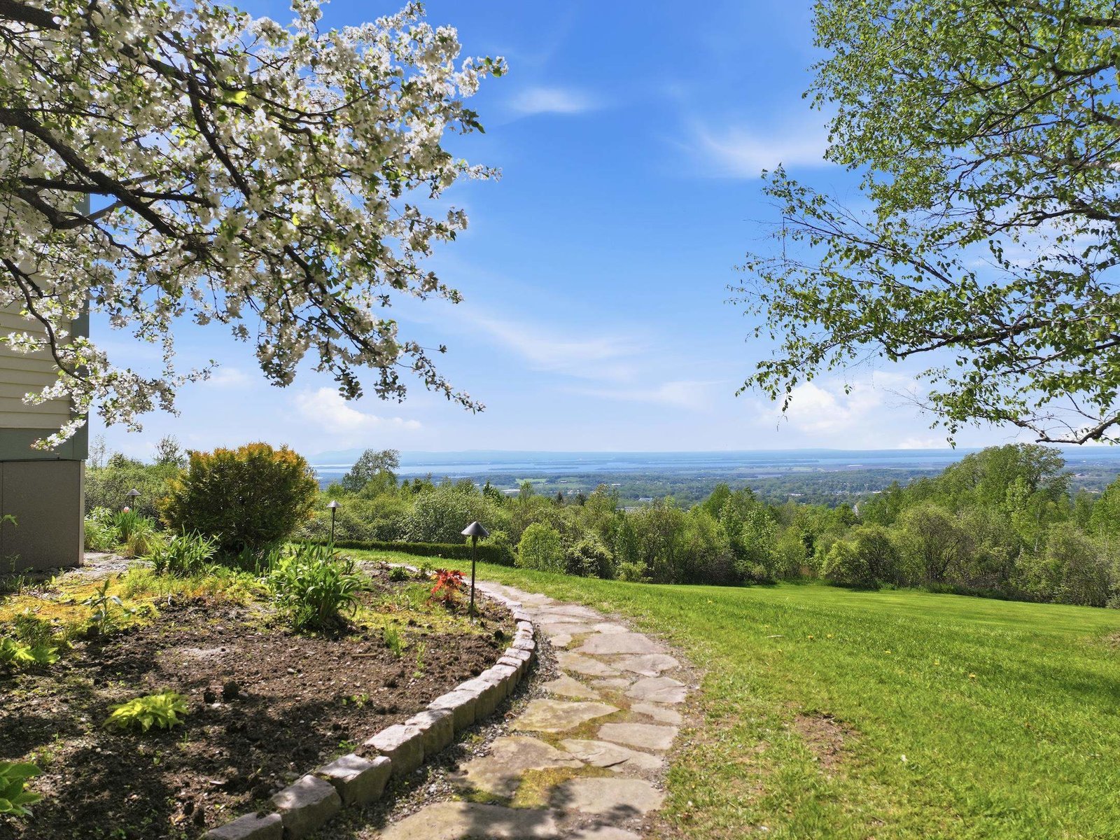 20 Hillside Terrace