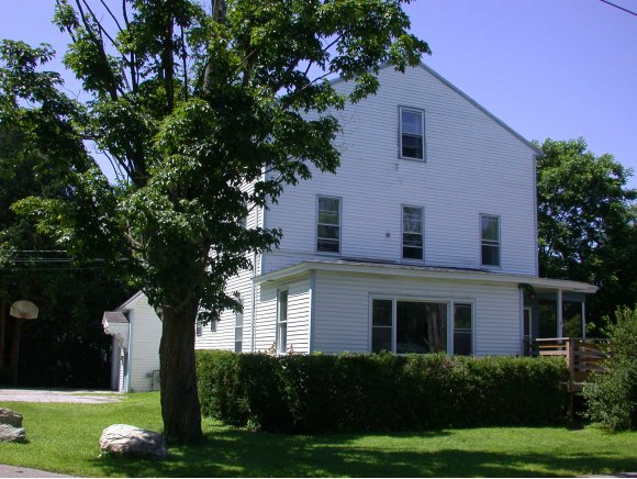 20 Mansfield Ave