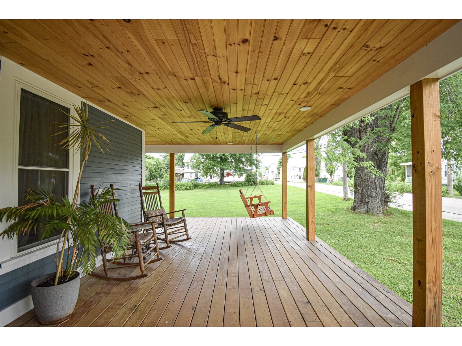 Front covered porch