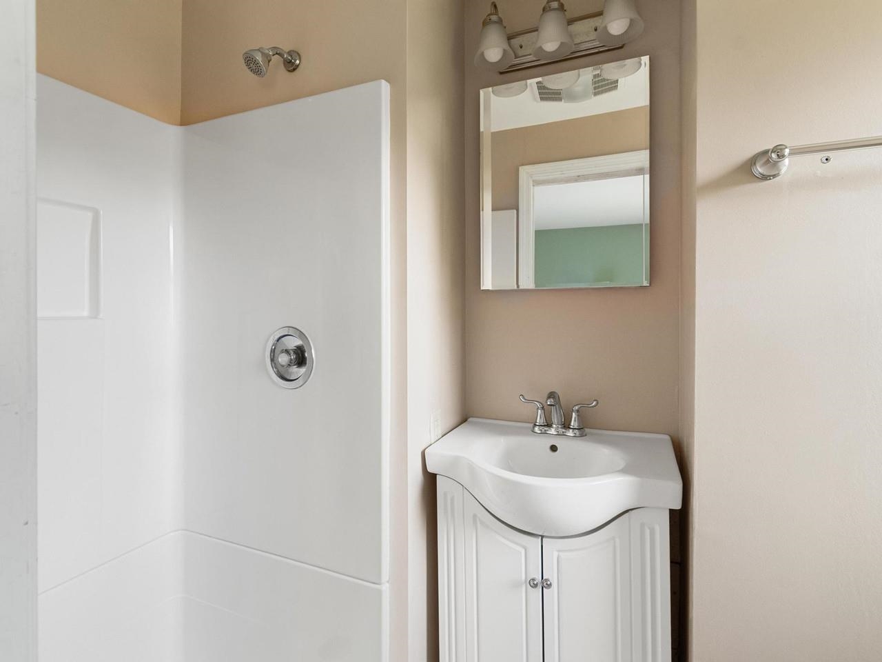 Primary full bath