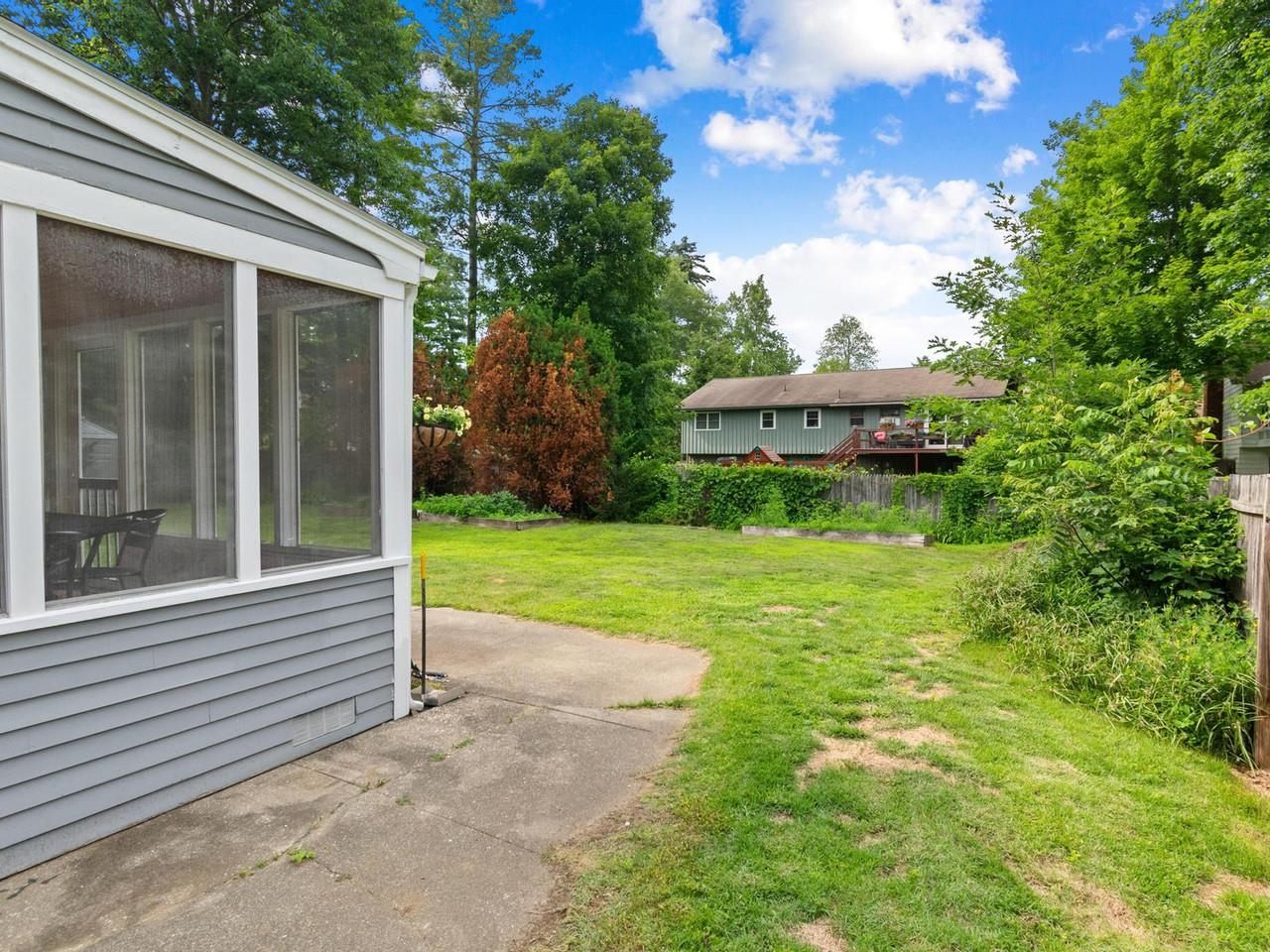 20 Sandalwood Road