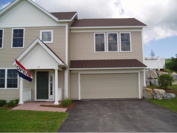 20 Thorn Bush Rd, Unit 20