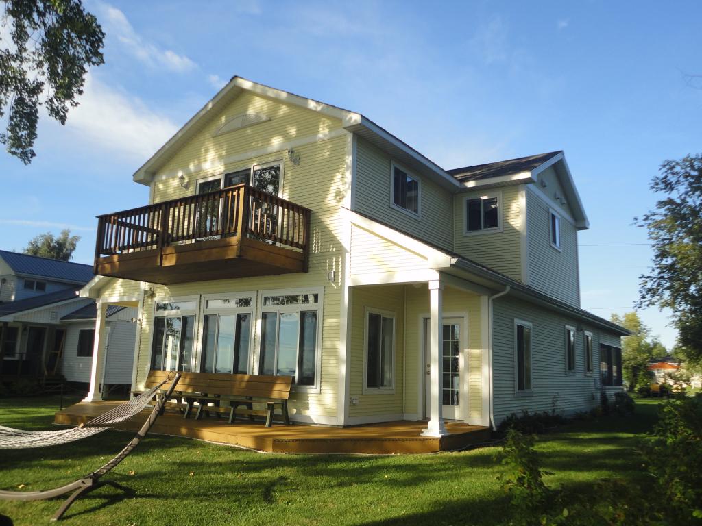 200 Cleland