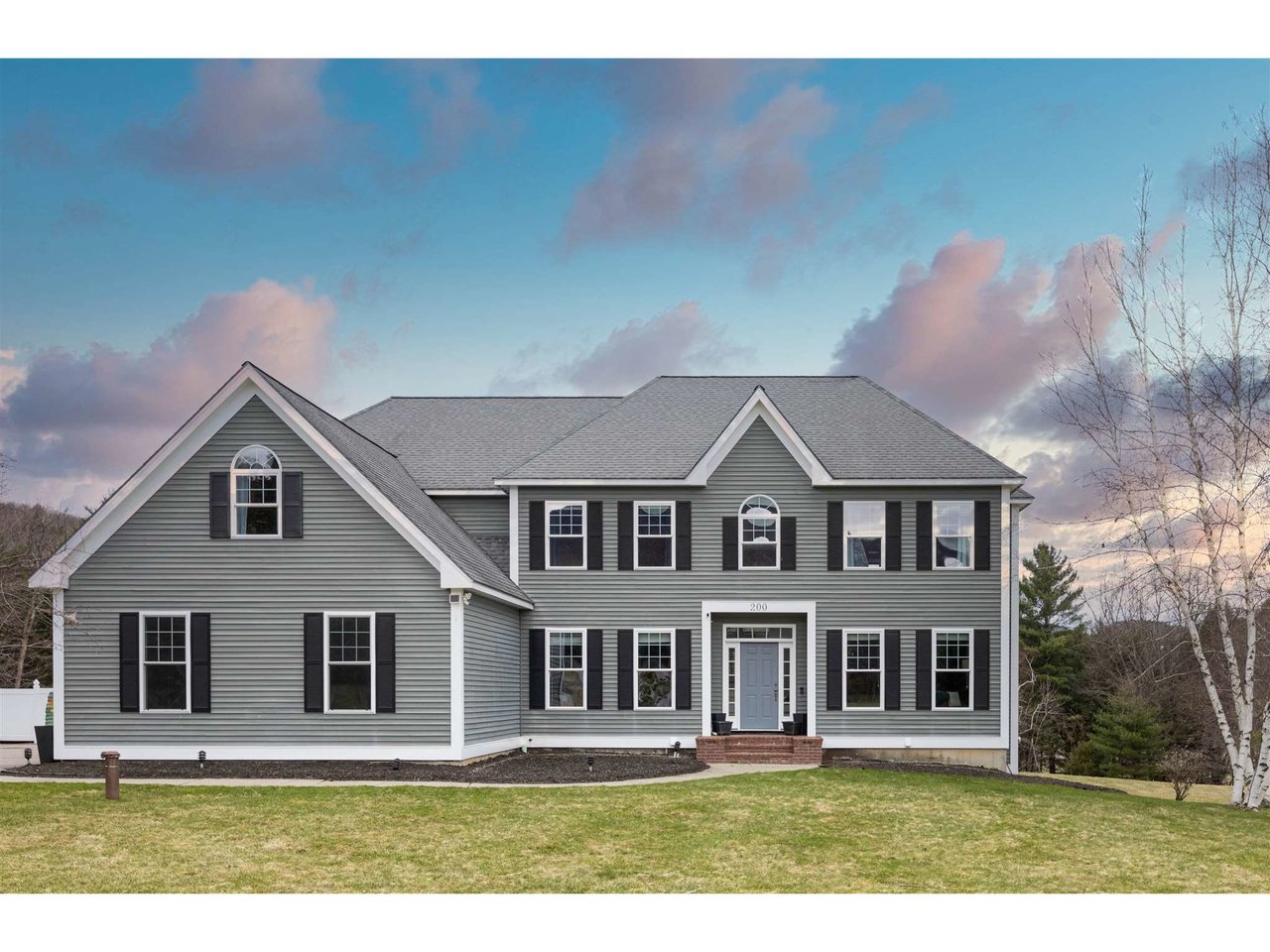 200 Greystone Estates