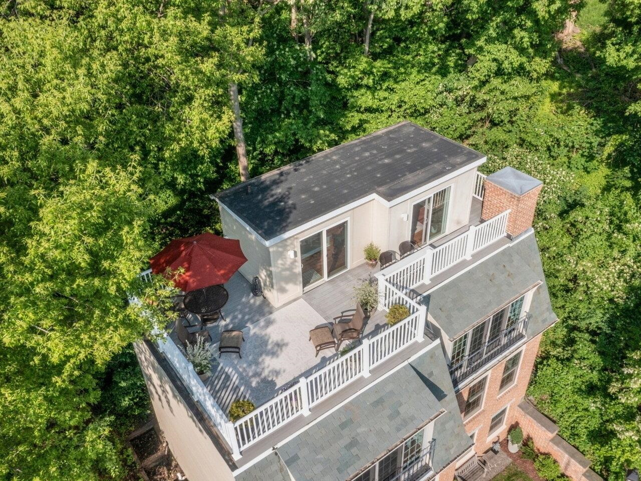 200 Lake Street, Unit 16