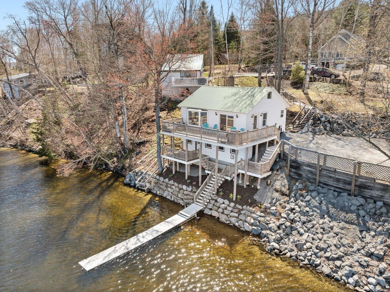 Two homes on lot