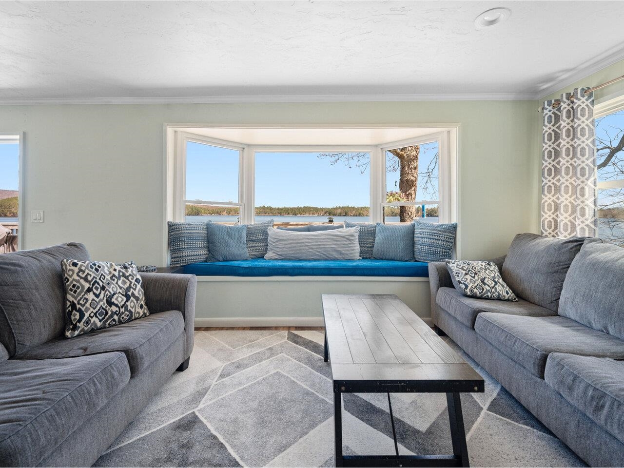 Bay window to water view