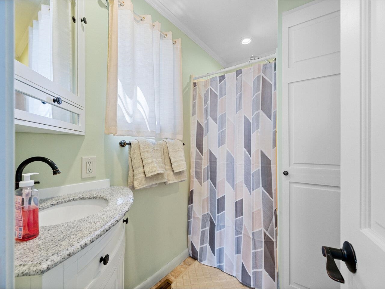 Lovely bathroom