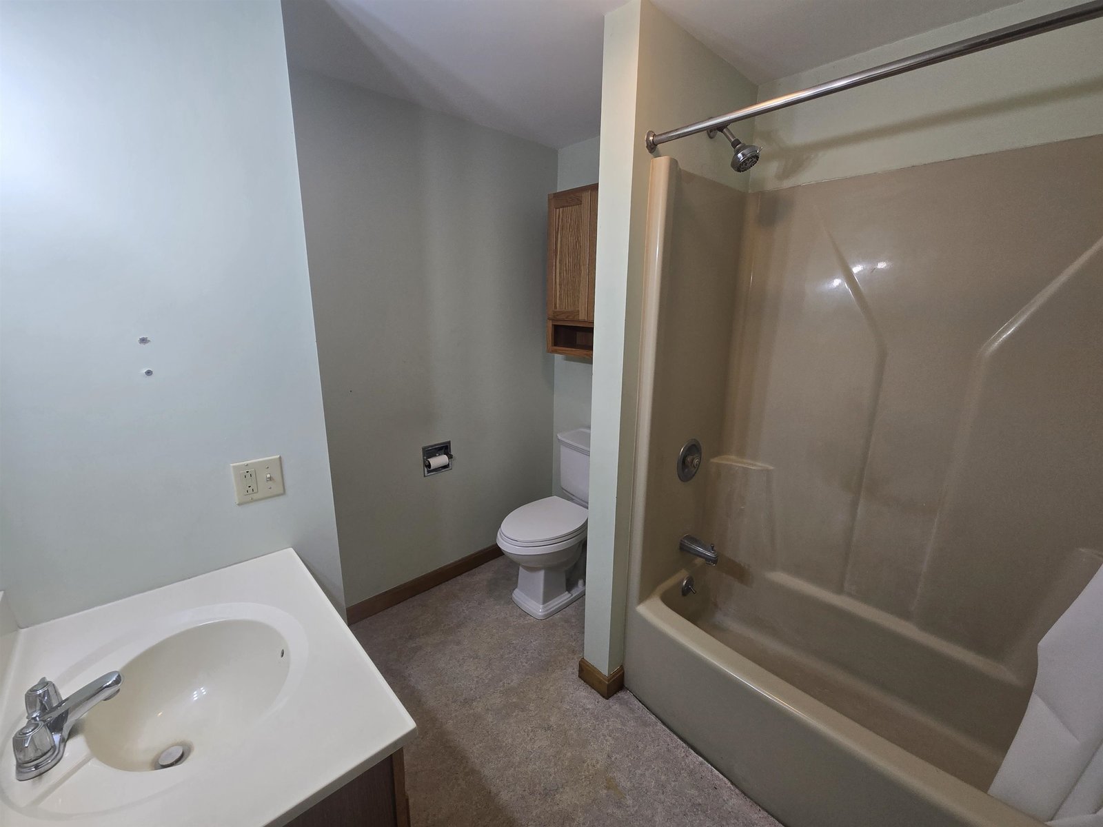 Unit 1 Bathroom