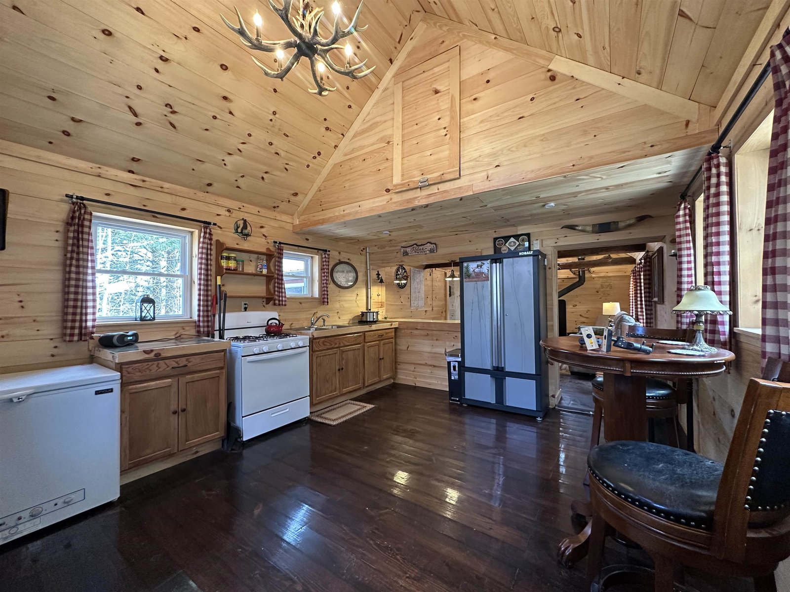 201 Pudvah Hill Road