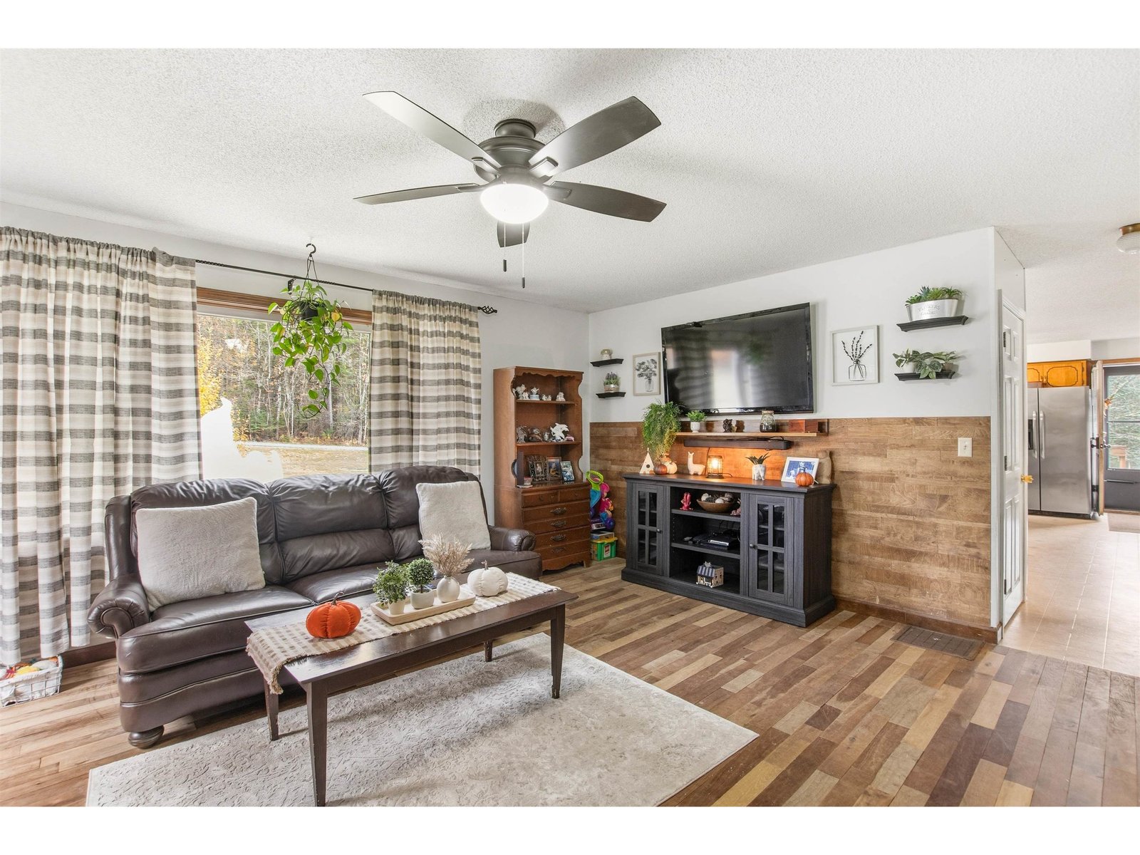 2016 Hinman Settler Road