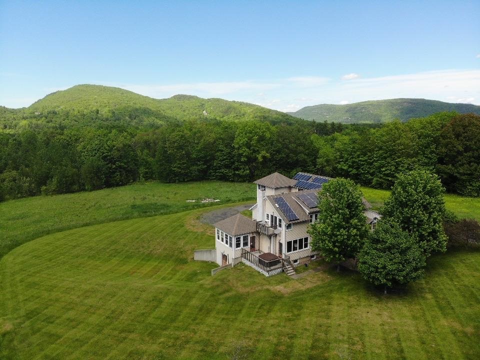 202 Barnum Road