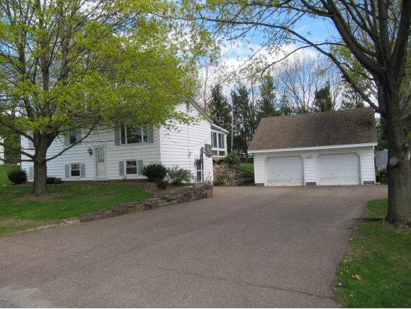 202 Bissette Drive