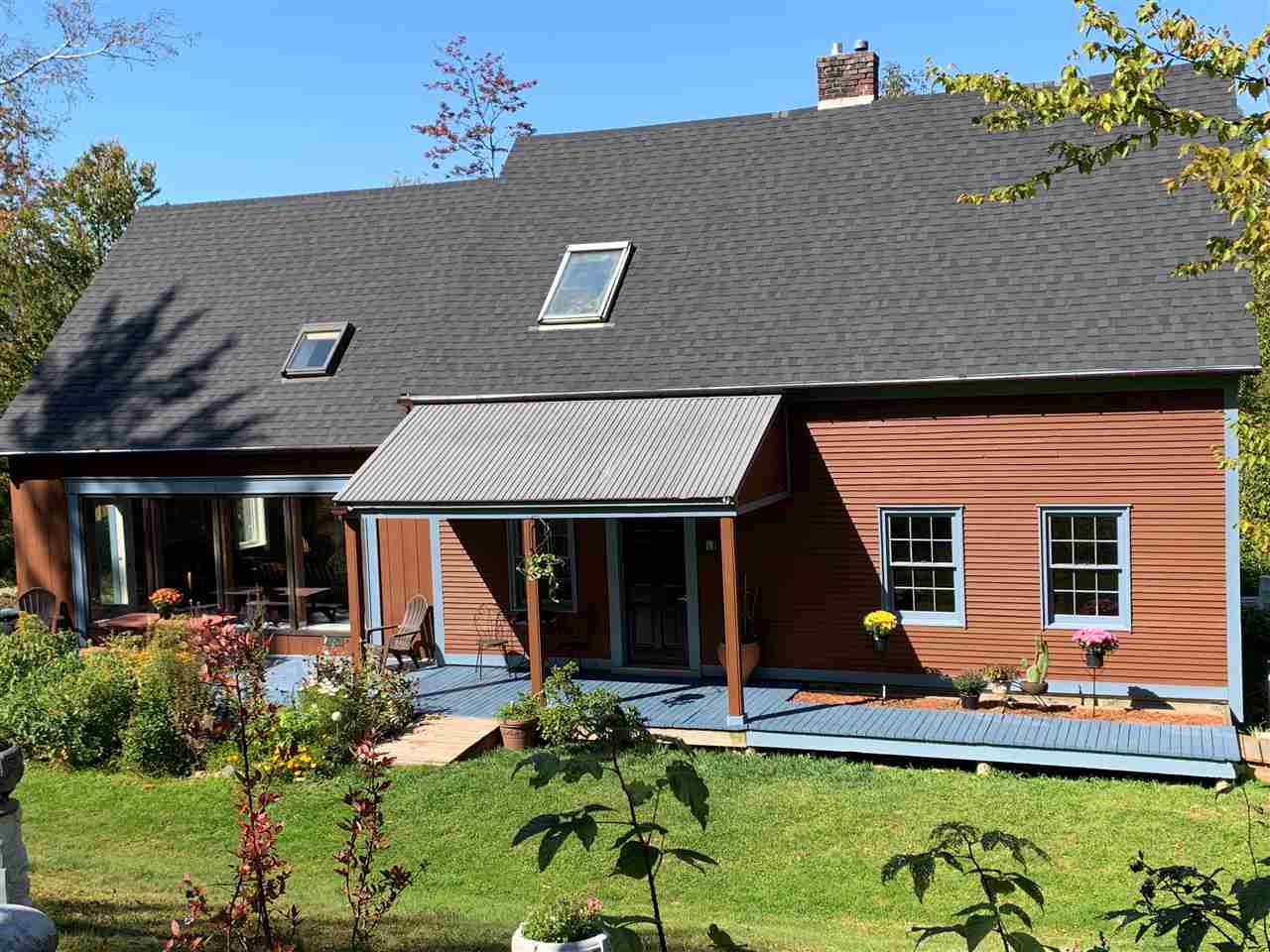 202 Robbins Cross Road