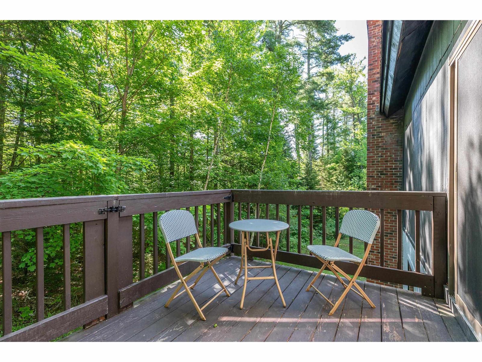 202 Twin Brook Circle