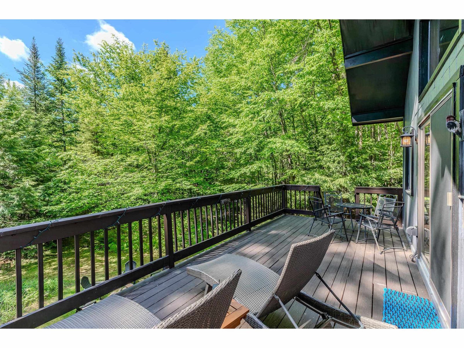 202 Twin Brook Circle