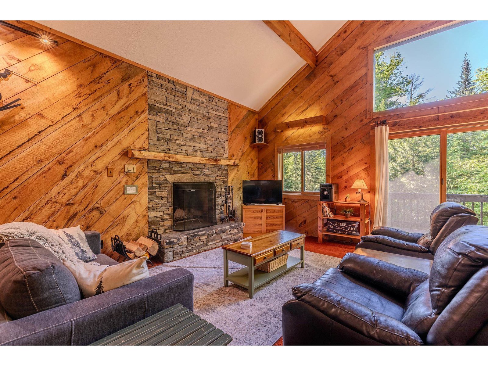 202 Twin Brook Circle