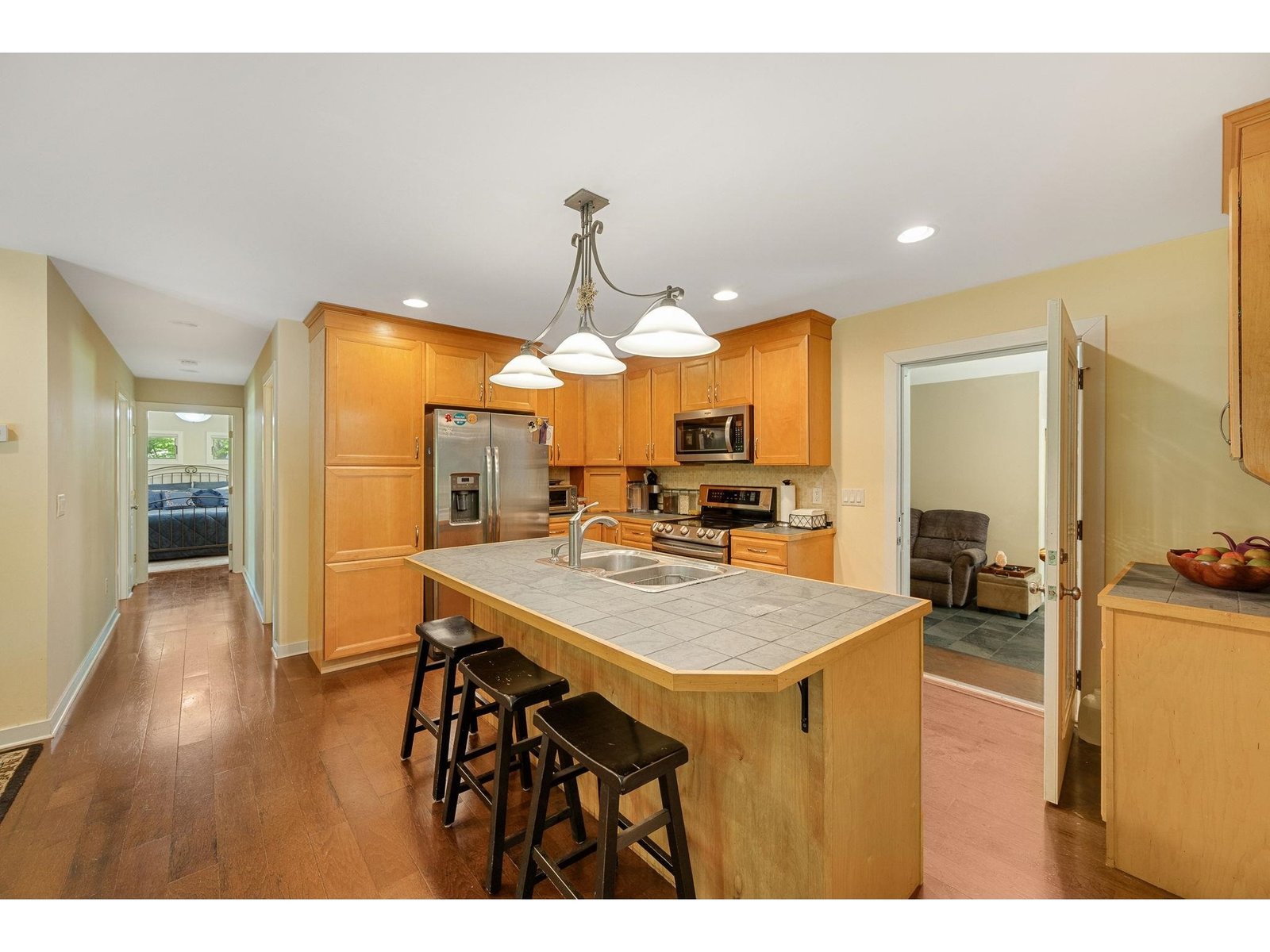 2021 Huntington Road