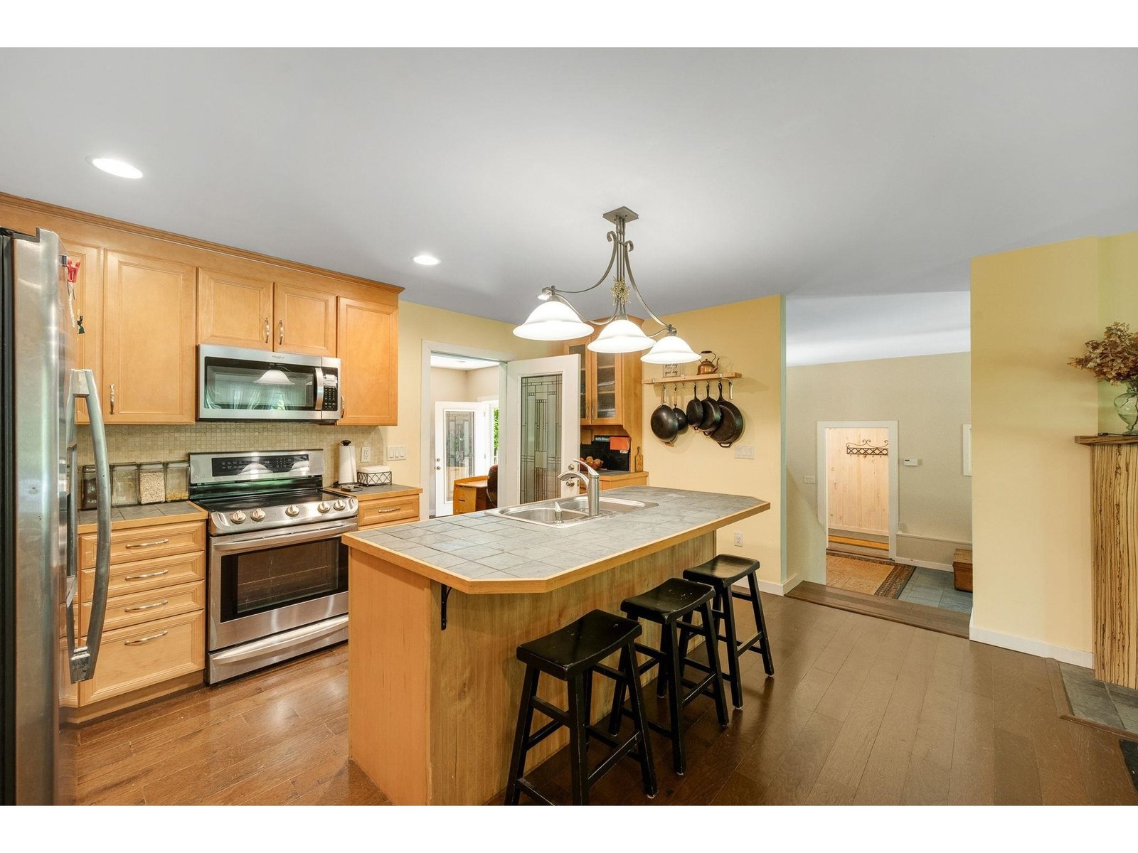 2021 Huntington Road