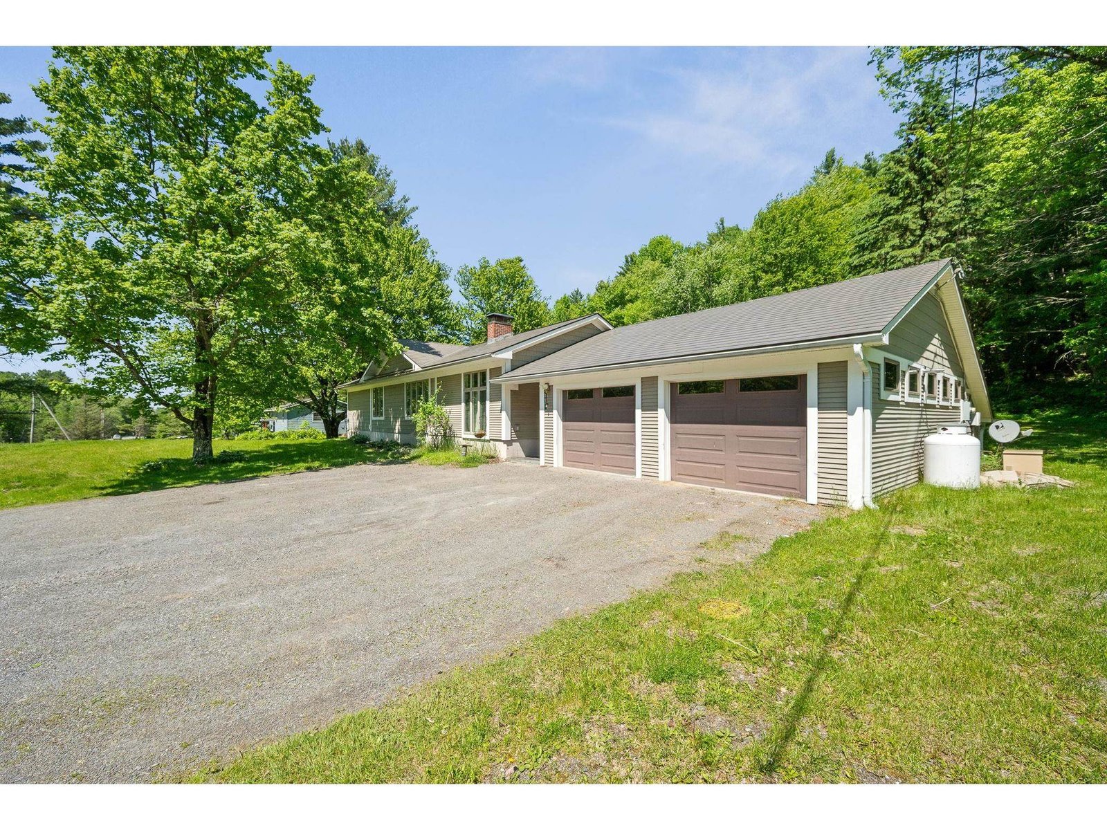 2021 Huntington Road