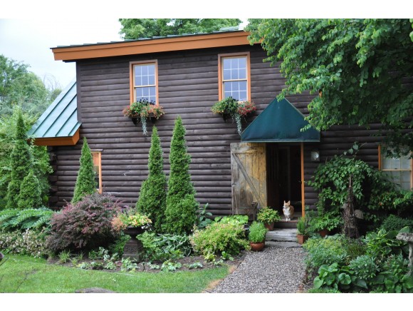 203 Hamilton Road