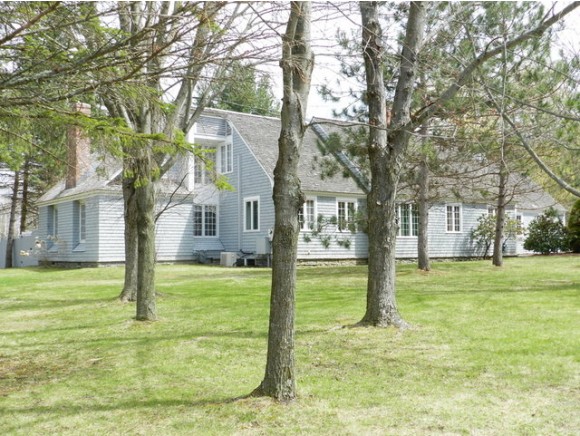203 Meadowood Drive