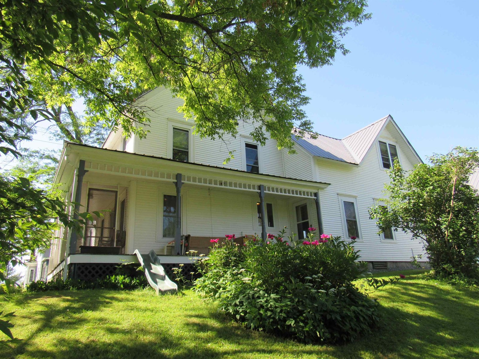 203 North Pleasant Street